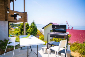 Awaji Seaside Log house in Goshiki